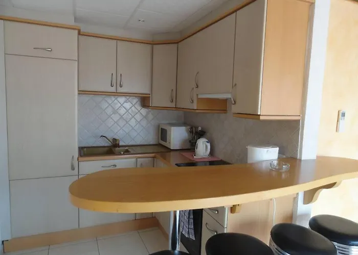 485, Port Soleil B2 Au Village Naturiste *