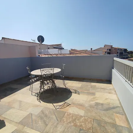 485, Port Soleil B2 Au Village Naturiste